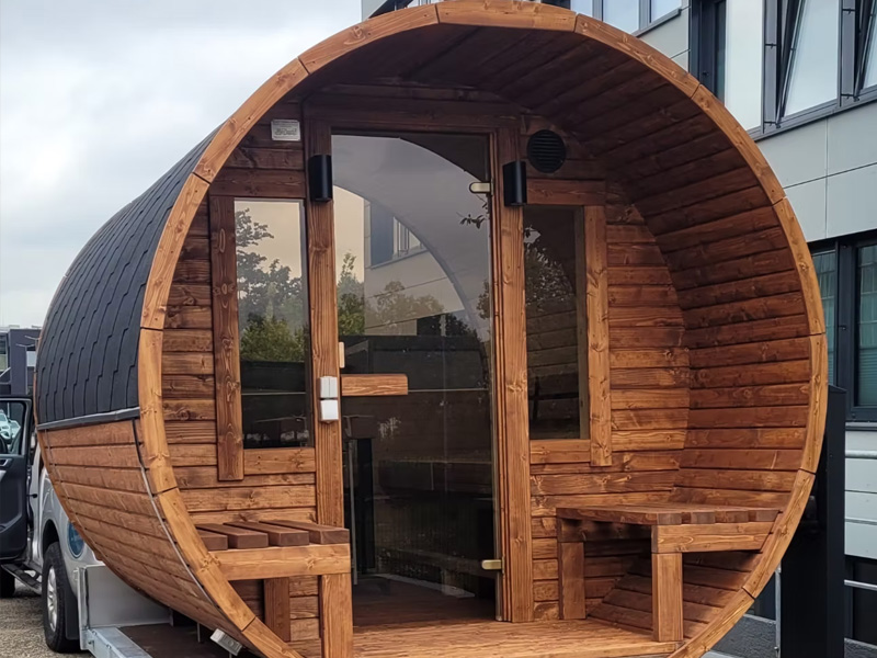 crazy-outdoors_produkte_1800x1600_Fasssauna0001d